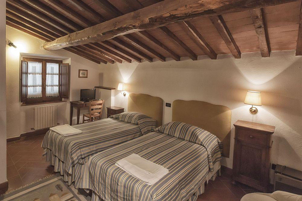 Gasthaus Relais Santa Cristina Radda in Chianti Exterior foto