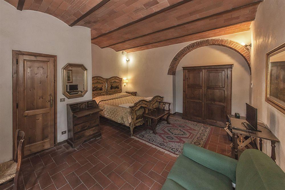 Gasthaus Relais Santa Cristina Radda in Chianti Exterior foto