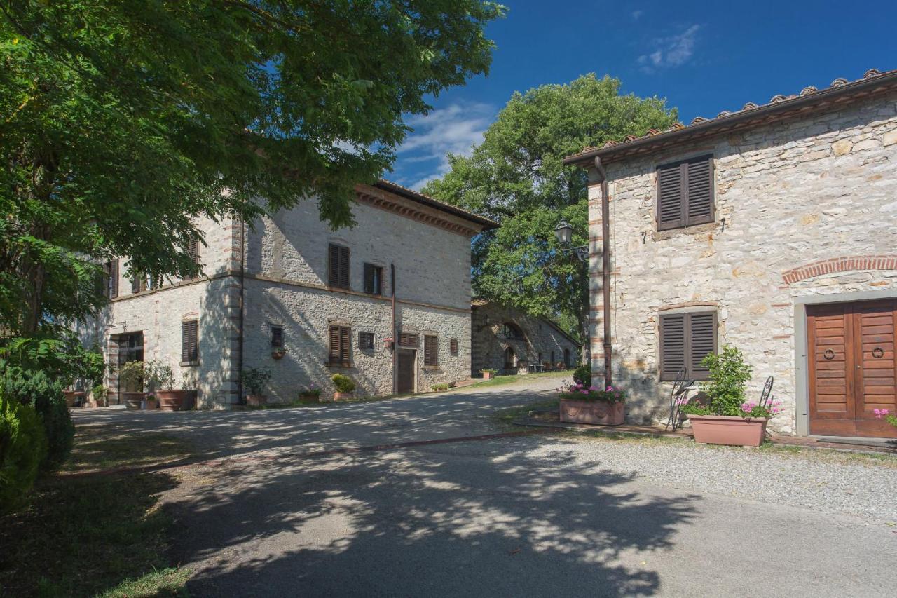 Gasthaus Relais Santa Cristina Radda in Chianti Exterior foto